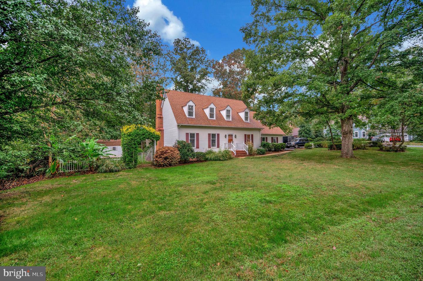 416 WHITECLIFF DR, FREDERICKSBURG, Virginia 22407, 3 Bedrooms Bedrooms, ,2 BathroomsBathrooms,Residential,For sale,416 WHITECLIFF DR,VASP2035378 MLS # VASP2035378