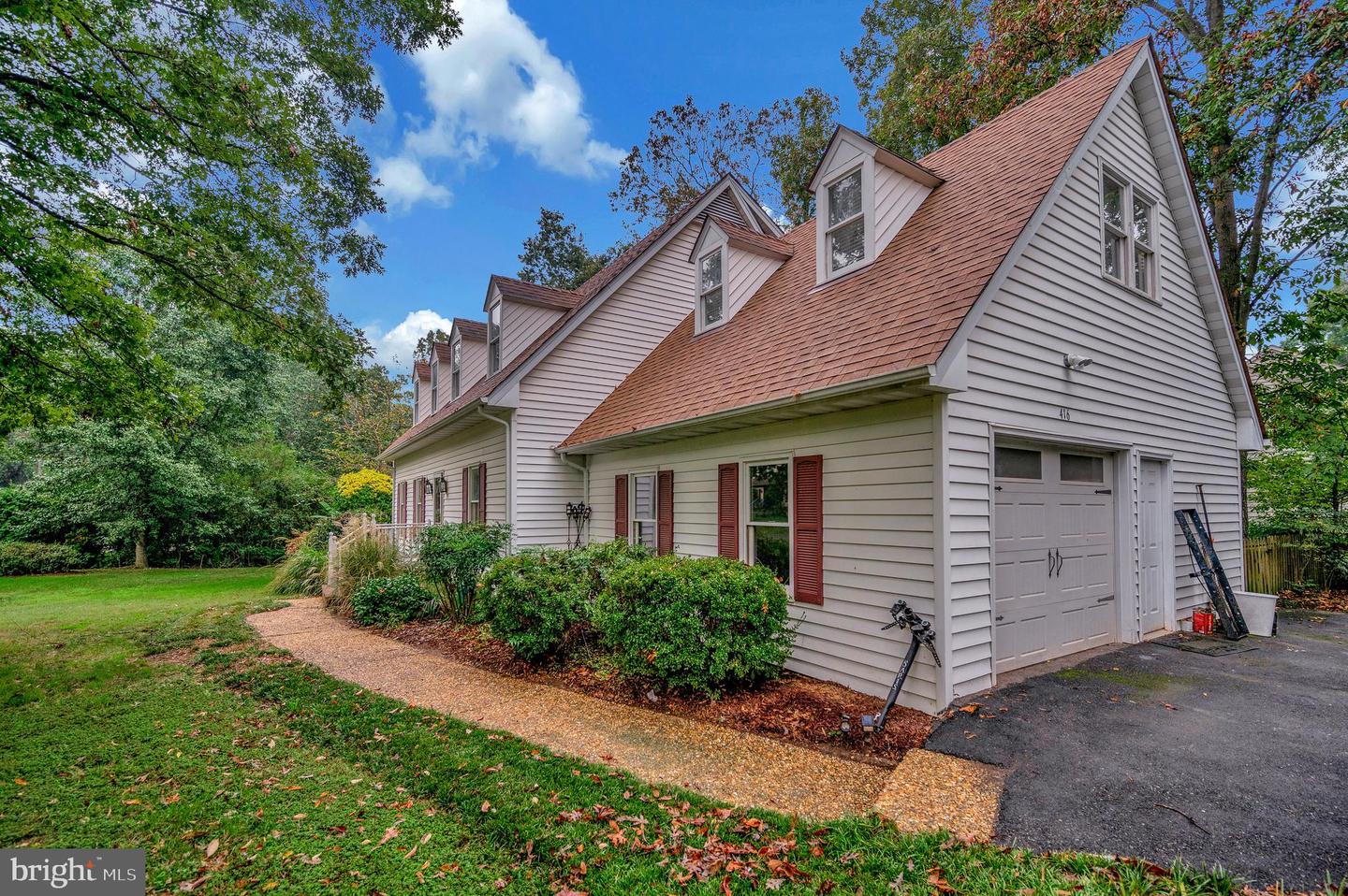 416 WHITECLIFF DR, FREDERICKSBURG, Virginia 22407, 3 Bedrooms Bedrooms, ,2 BathroomsBathrooms,Residential,For sale,416 WHITECLIFF DR,VASP2035378 MLS # VASP2035378