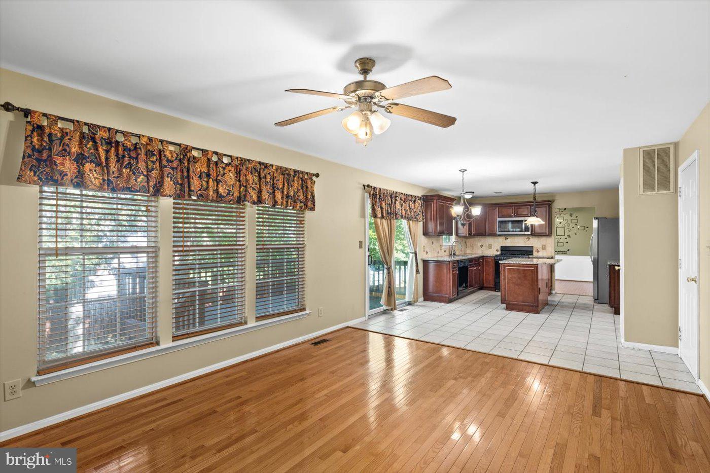 15 STONERIDGE CT, STAFFORD, Virginia 22554, 4 Bedrooms Bedrooms, ,3 BathroomsBathrooms,Residential,For sale,15 STONERIDGE CT,VAST2041724 MLS # VAST2041724