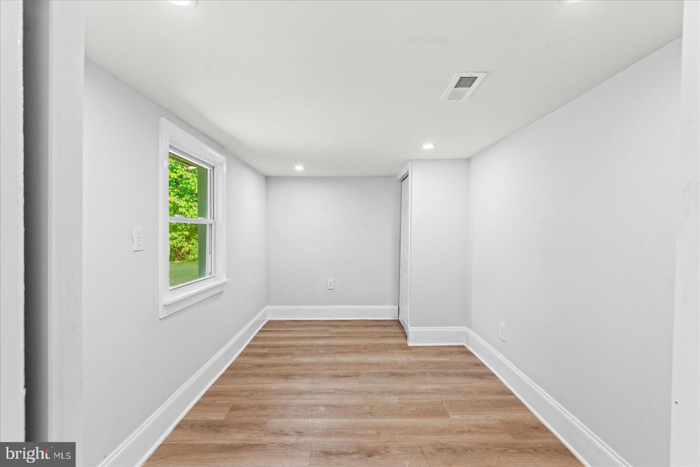 608 KINTZ ST, COLONIAL BEACH, Virginia 22443, 3 Bedrooms Bedrooms, ,1 BathroomBathrooms,Residential,For sale,608 KINTZ ST,VAWE2009546 MLS # VAWE2009546 608 KINTZ ST, COLONIAL BEACH, Virginia 22443, 3 Bedrooms Bedrooms, ,1 BathroomBathrooms,Residential,For sale,608 KINTZ ST,VAWE2009546 MLS # VAWE2009546