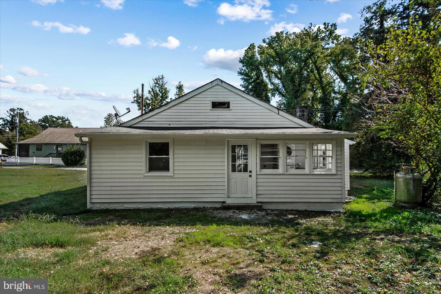 608 KINTZ ST, COLONIAL BEACH, Virginia 22443, 3 Bedrooms Bedrooms, ,1 BathroomBathrooms,Residential,For sale,608 KINTZ ST,VAWE2009546 MLS # VAWE2009546 608 KINTZ ST, COLONIAL BEACH, Virginia 22443, 3 Bedrooms Bedrooms, ,1 BathroomBathrooms,Residential,For sale,608 KINTZ ST,VAWE2009546 MLS # VAWE2009546