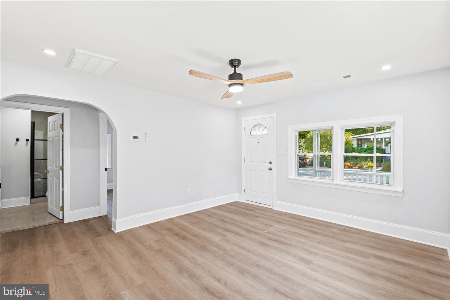 608 KINTZ ST, COLONIAL BEACH, Virginia 22443, 3 Bedrooms Bedrooms, ,1 BathroomBathrooms,Residential,For sale,608 KINTZ ST,VAWE2009546 MLS # VAWE2009546 608 KINTZ ST, COLONIAL BEACH, Virginia 22443, 3 Bedrooms Bedrooms, ,1 BathroomBathrooms,Residential,For sale,608 KINTZ ST,VAWE2009546 MLS # VAWE2009546