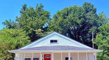 608 KINTZ ST, COLONIAL BEACH, Virginia 22443, 3 Bedrooms Bedrooms, ,1 BathroomBathrooms,Residential,For sale,608 KINTZ ST,VAWE2009546 MLS # VAWE2009546