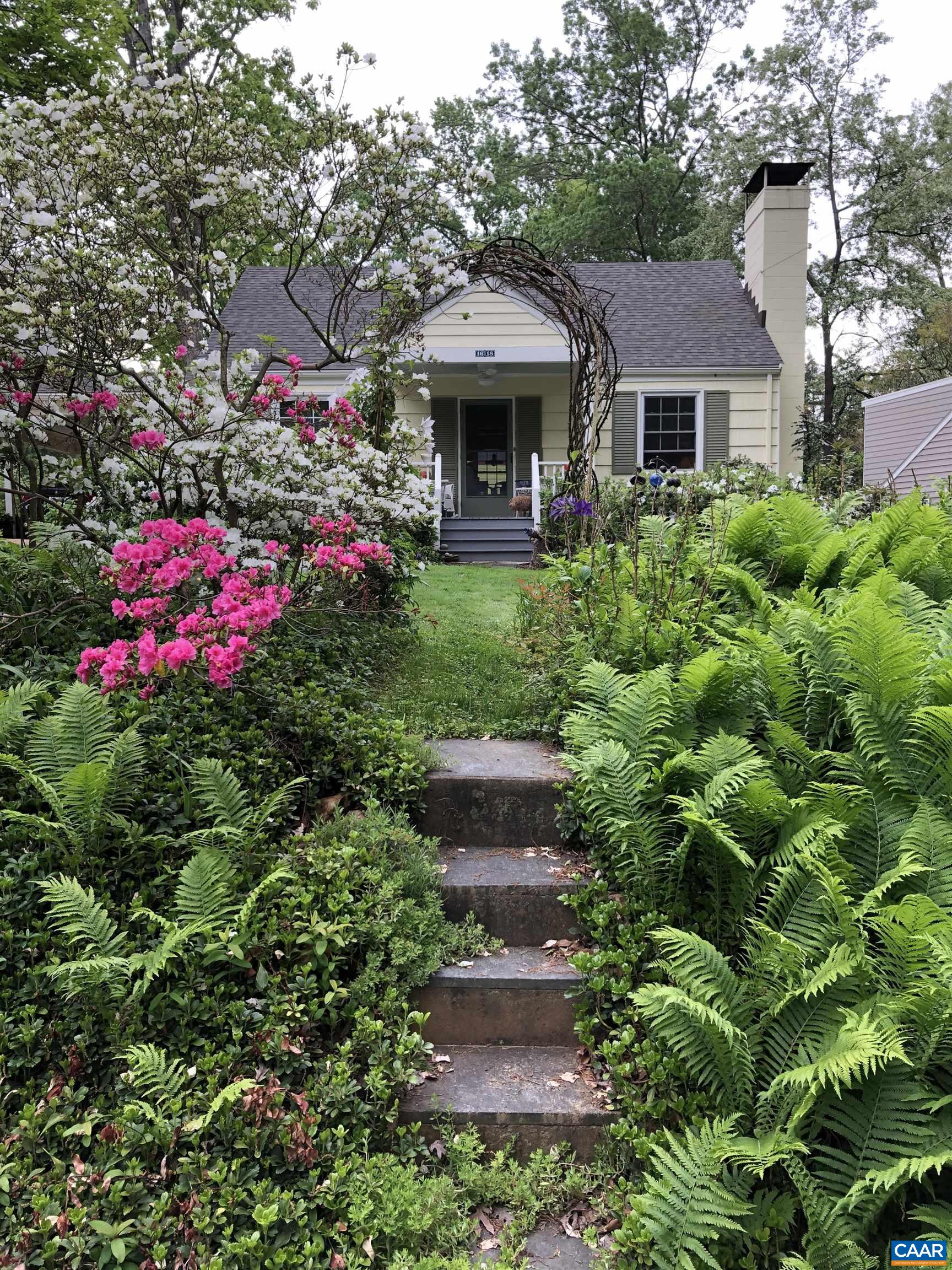 1618 GREENLEAF LN, CHARLOTTESVILLE, Virginia 22903, 3 Bedrooms Bedrooms, ,1 BathroomBathrooms,Residential,1618 GREENLEAF LN,669633 MLS # 669633