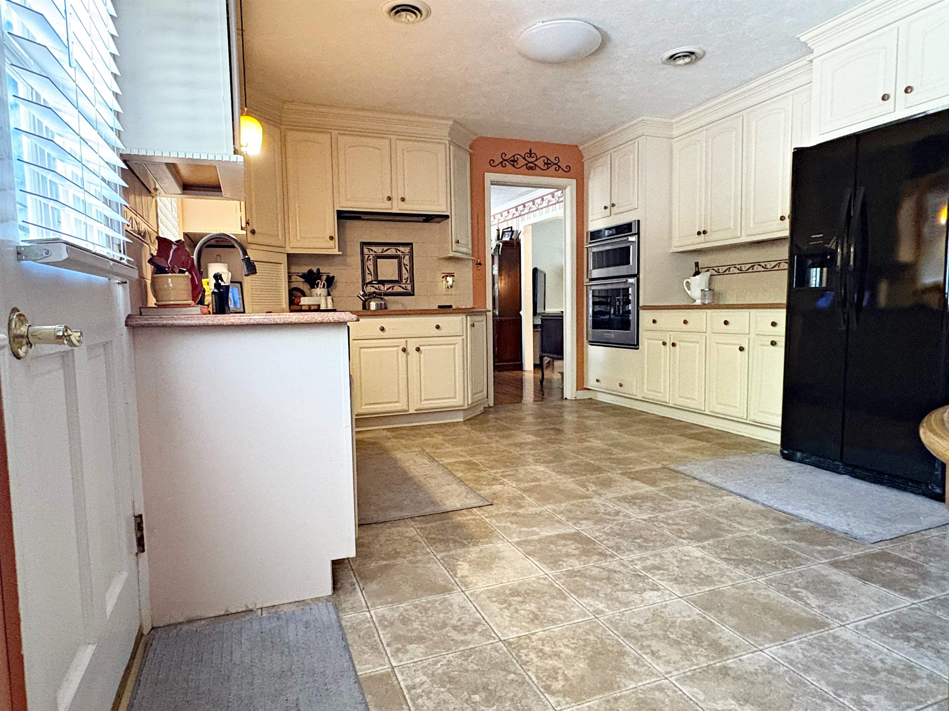 203 PELHAM DR, WAYNESBORO, Virginia 22980, 4 Bedrooms Bedrooms, ,3 BathroomsBathrooms,Residential,203 PELHAM DR,669650 MLS # 669650