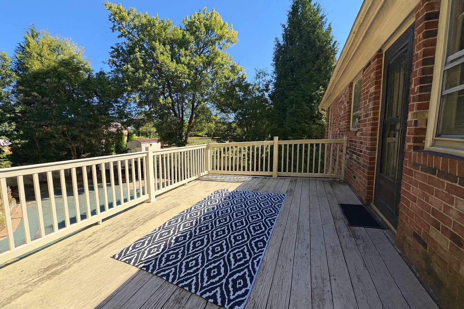 203 PELHAM DR, WAYNESBORO, Virginia 22980, 4 Bedrooms Bedrooms, ,3 BathroomsBathrooms,Residential,203 PELHAM DR,669650 MLS # 669650