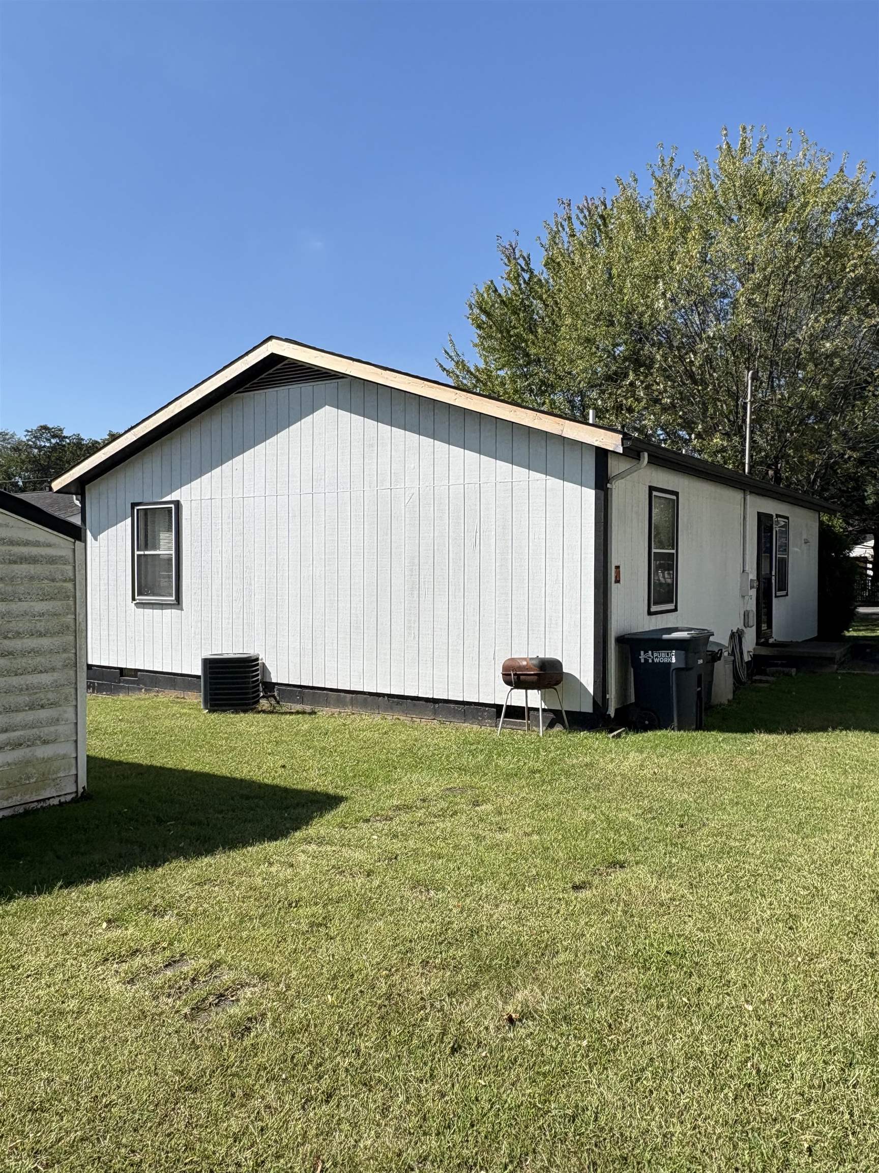 414 SUMMIT AVE, HARRISONBURG, Virginia 22801, 3 Bedrooms Bedrooms, ,1 BathroomBathrooms,Residential,414 SUMMIT AVE,669658 MLS # 669658