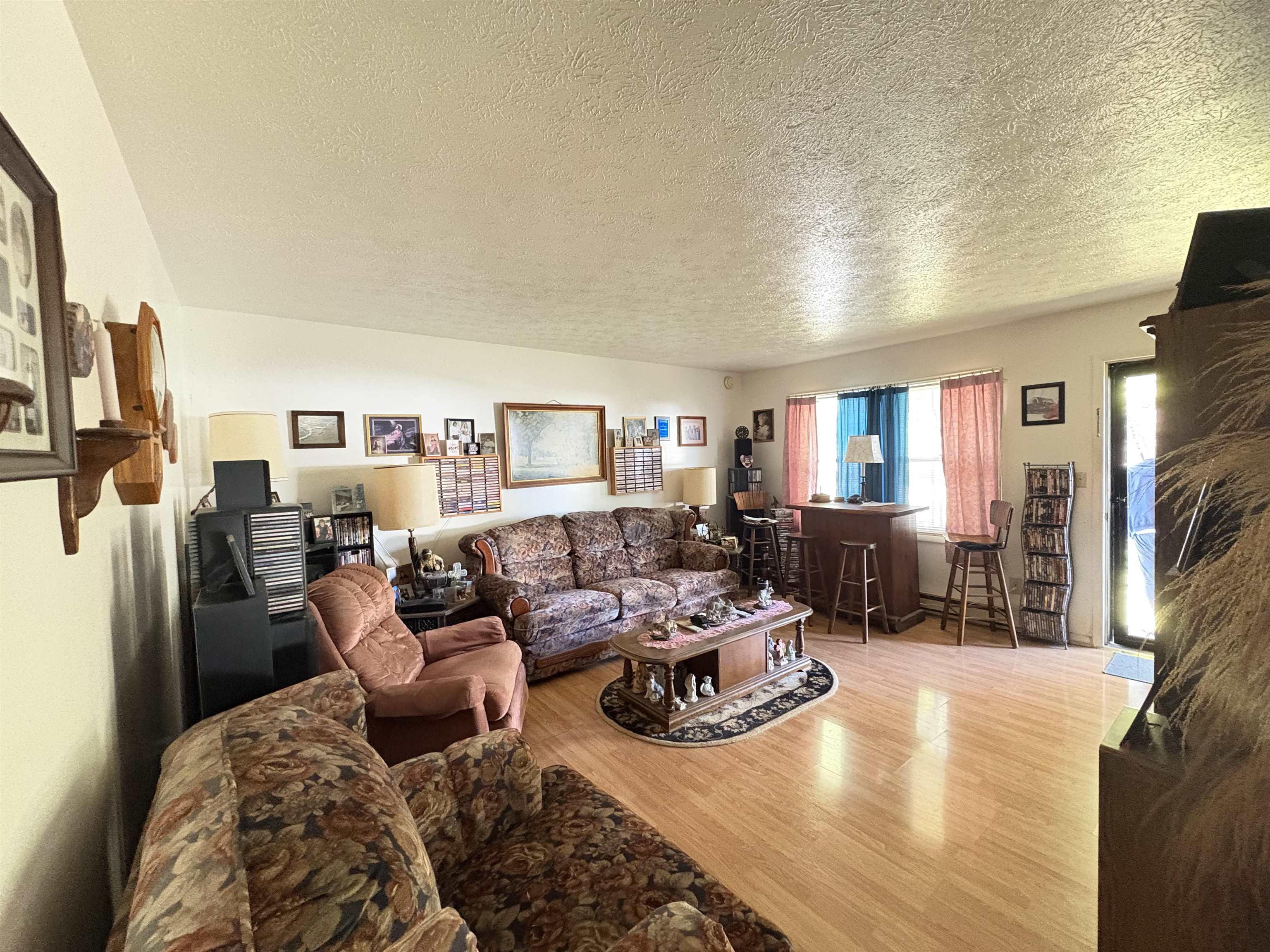 414 SUMMIT AVE, HARRISONBURG, Virginia 22801, 3 Bedrooms Bedrooms, ,1 BathroomBathrooms,Residential,414 SUMMIT AVE,669658 MLS # 669658
