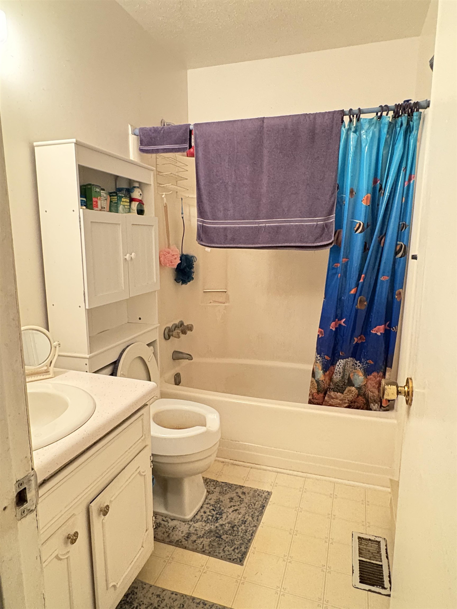 414 SUMMIT AVE, HARRISONBURG, Virginia 22801, 3 Bedrooms Bedrooms, ,1 BathroomBathrooms,Residential,414 SUMMIT AVE,669658 MLS # 669658