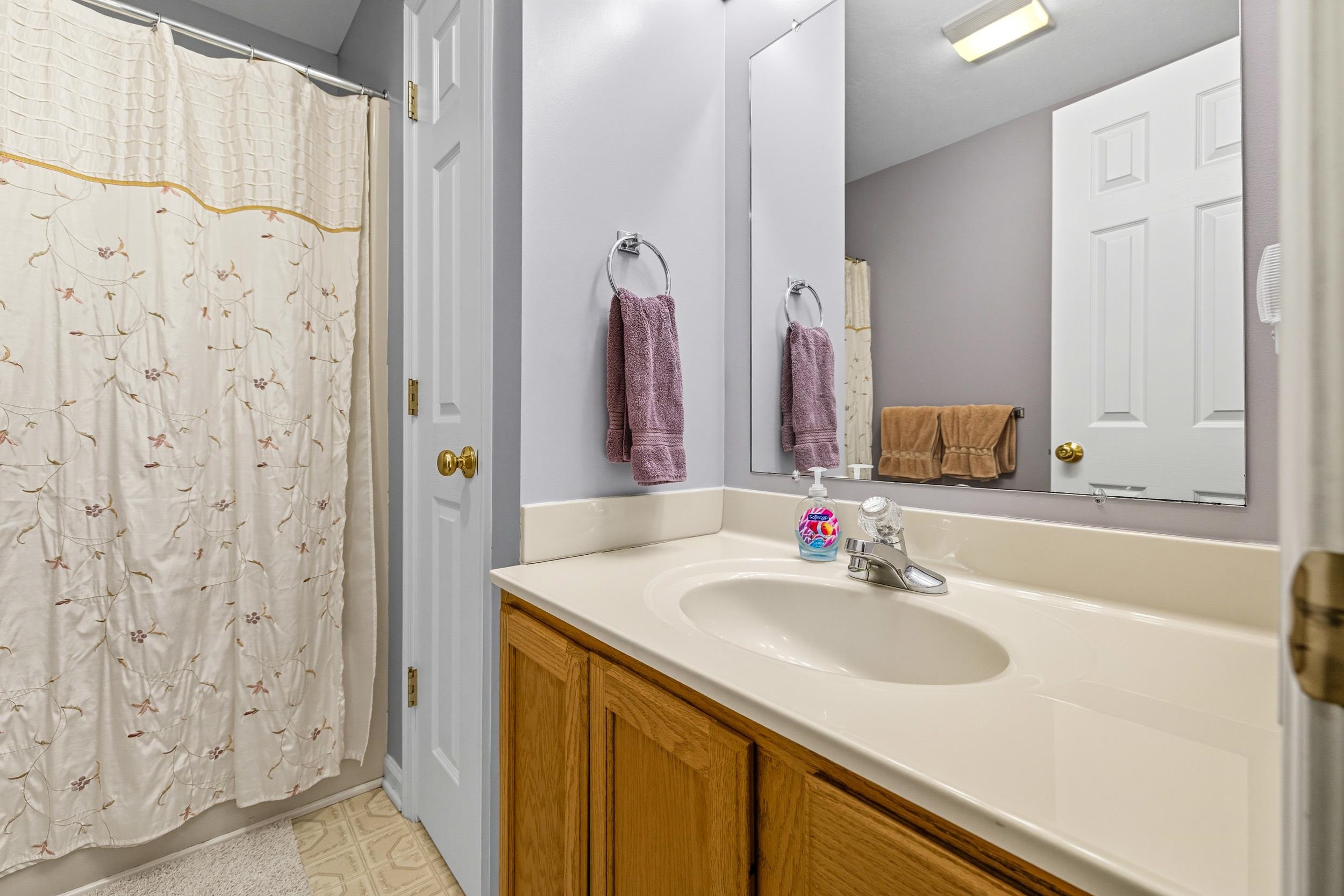 1218 POPLAR CIR, HARRISONBURG, Virginia 22802, 4 Bedrooms Bedrooms, ,3 BathroomsBathrooms,Residential,1218 POPLAR CIR,669661 MLS # 669661