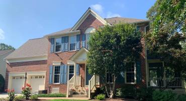 13611 BRITISH MANOR CT, CENTREVILLE, Virginia 20120, 4 Bedrooms Bedrooms, ,3 BathroomsBathrooms,Residential,For sale,13611 BRITISH MANOR CT,VAFX2262450 MLS # VAFX2262450