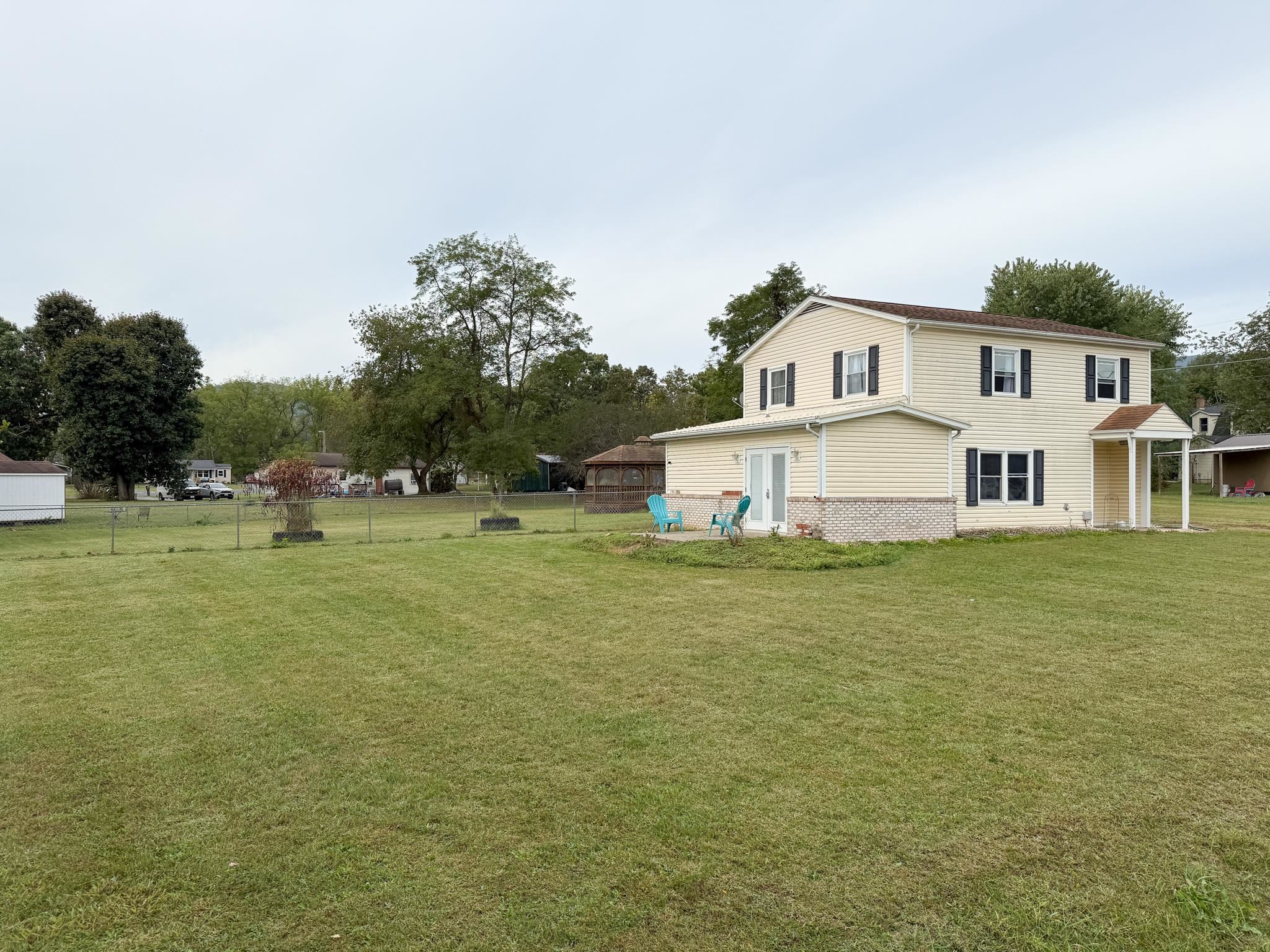 63 MADISON DR, CHURCHVILLE, Virginia 24421, 3 Bedrooms Bedrooms, ,3 BathroomsBathrooms,Residential,63 MADISON DR,669677 MLS # 669677