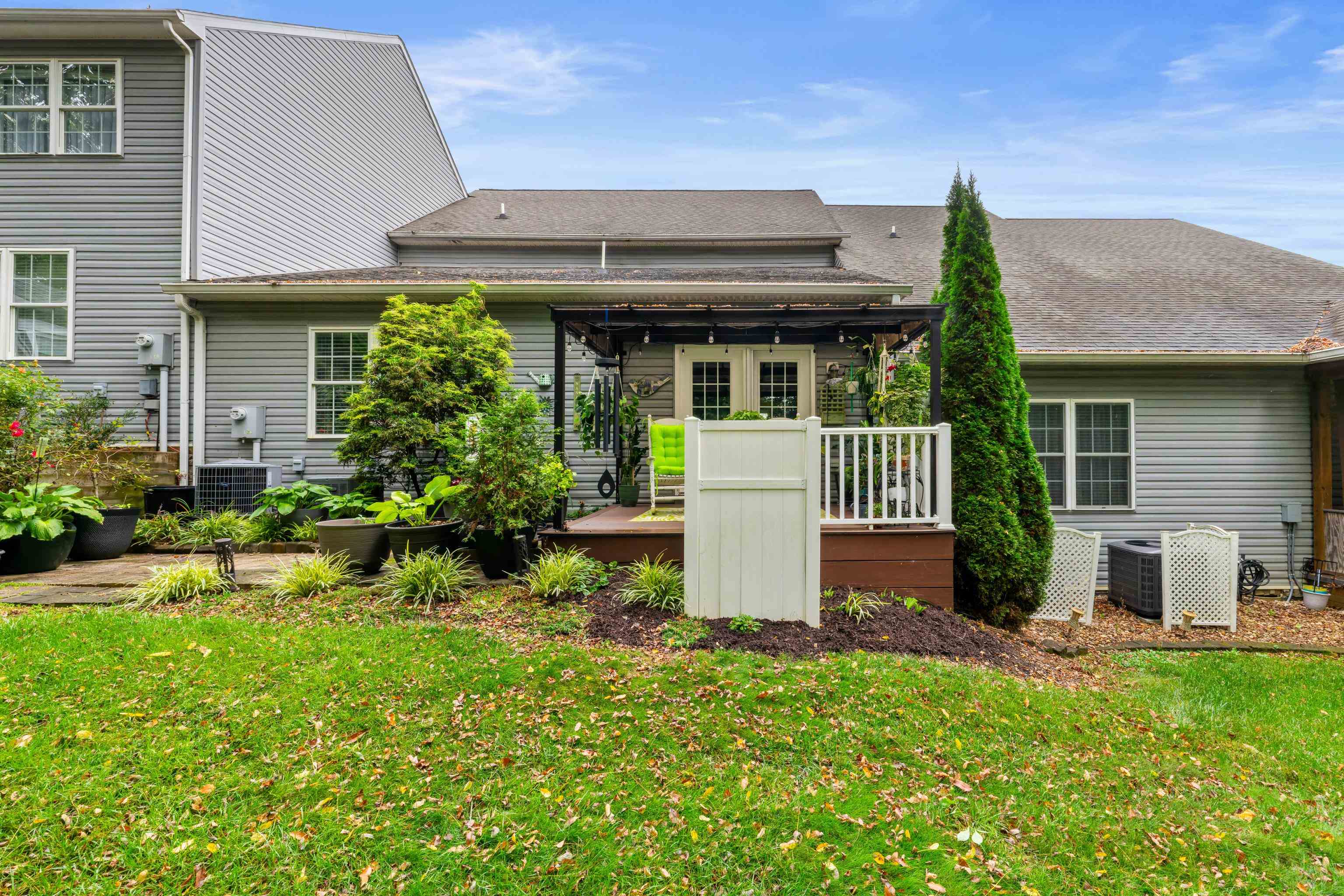 67 VILLA VIEW DR, STAUNTON, Virginia 24401, 3 Bedrooms Bedrooms, ,2 BathroomsBathrooms,Residential,67 VILLA VIEW DR,669678 MLS # 669678