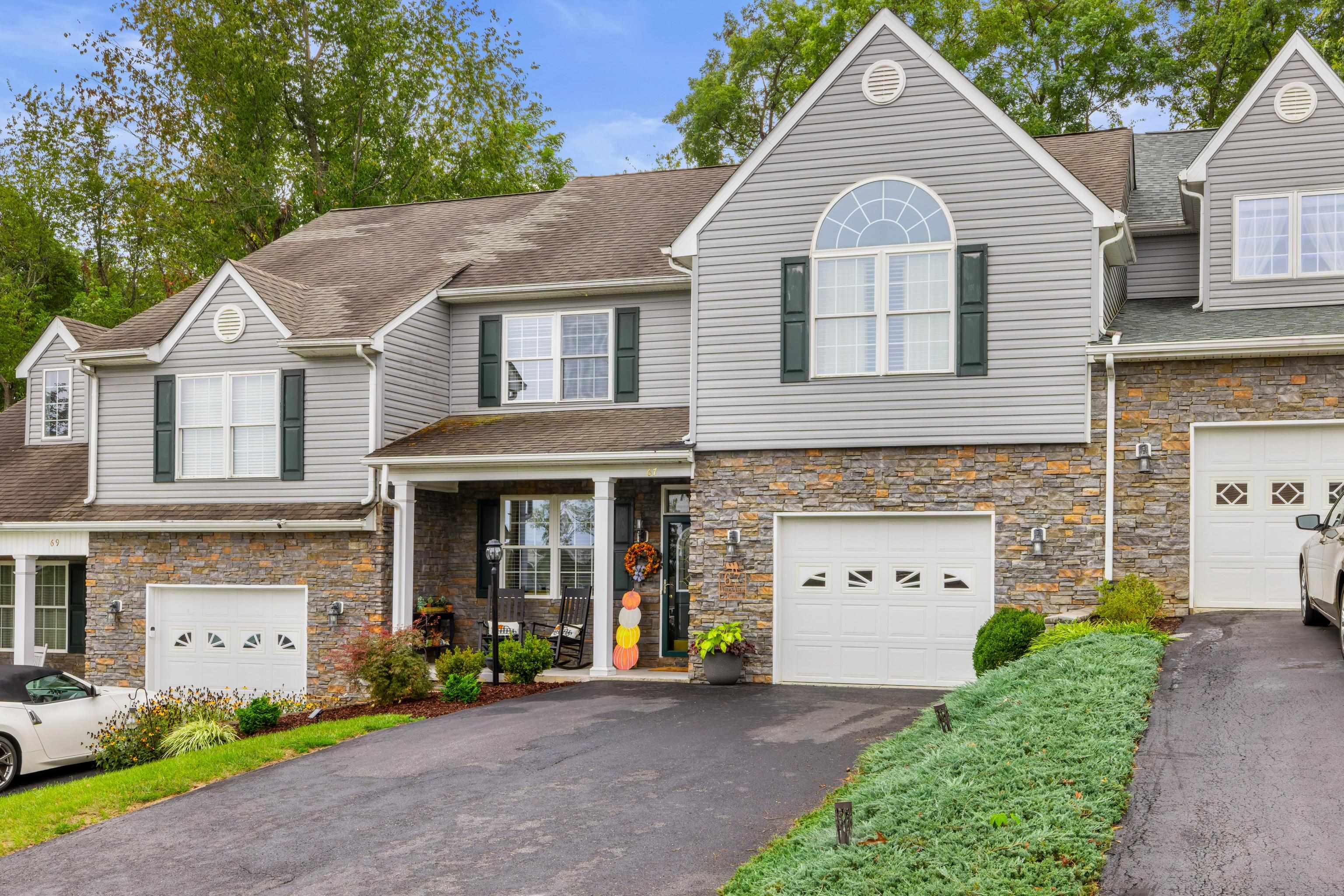 67 VILLA VIEW DR, STAUNTON, Virginia 24401, 3 Bedrooms Bedrooms, ,2 BathroomsBathrooms,Residential,67 VILLA VIEW DR,669678 MLS # 669678