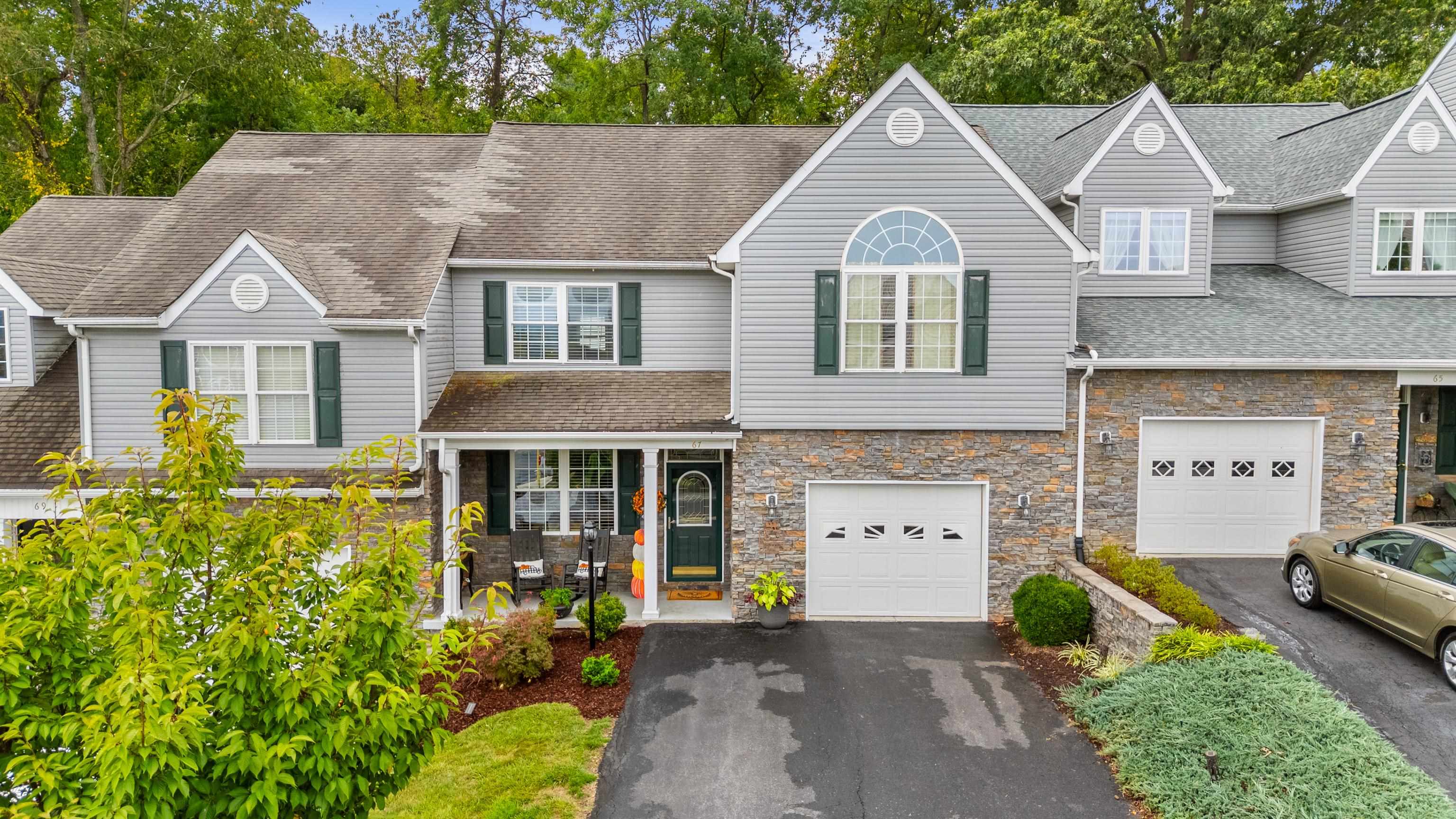 67 VILLA VIEW DR, STAUNTON, Virginia 24401, 3 Bedrooms Bedrooms, ,2 BathroomsBathrooms,Residential,67 VILLA VIEW DR,669678 MLS # 669678