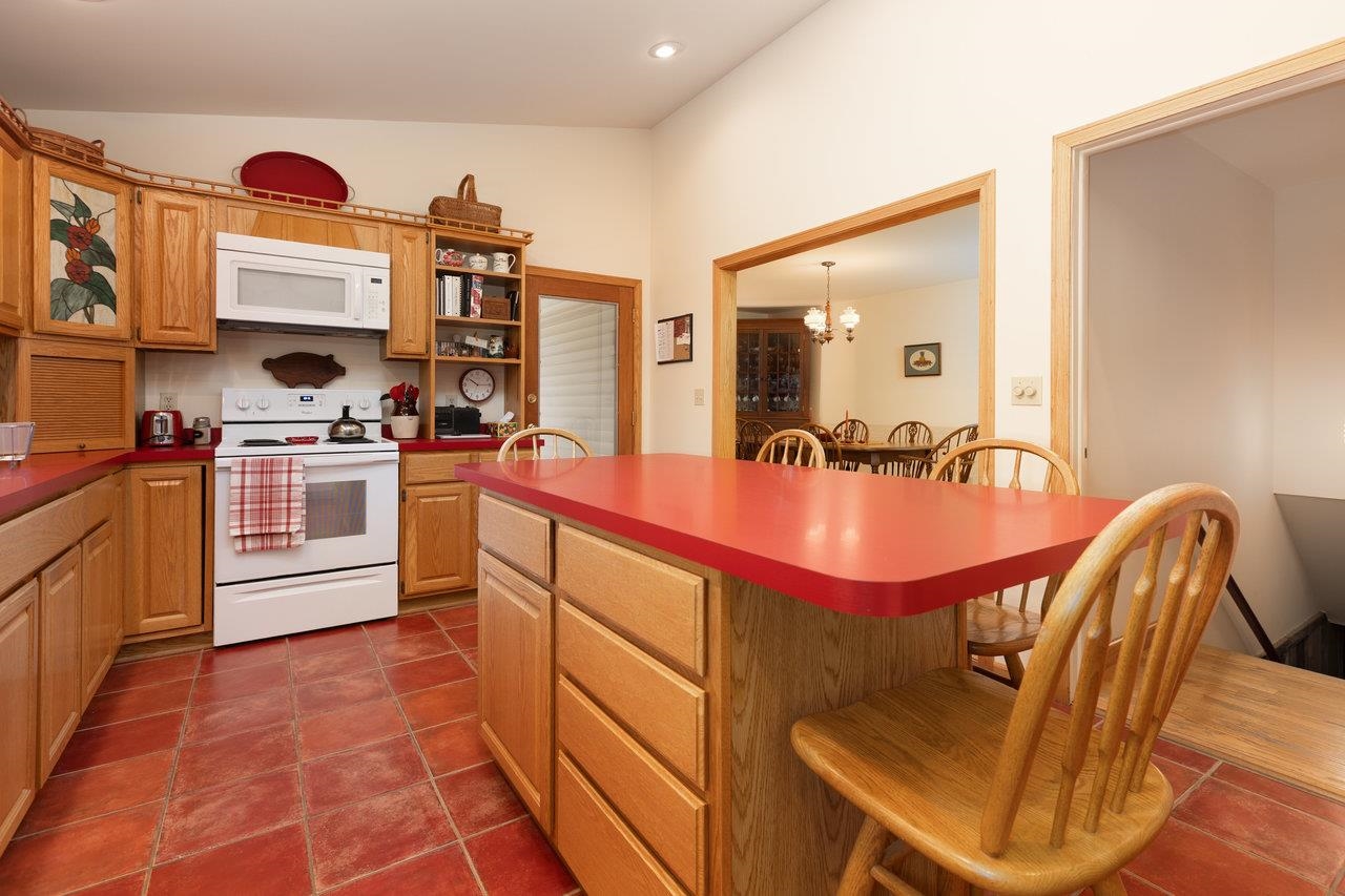 5722 GARDNER LN, BRIDGEWATER, Virginia 22812, 3 Bedrooms Bedrooms, ,2 BathroomsBathrooms,Residential,5722 GARDNER LN,669679 MLS # 669679