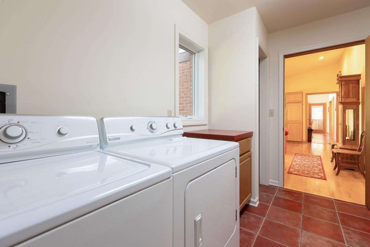 5722 GARDNER LN, BRIDGEWATER, Virginia 22812, 3 Bedrooms Bedrooms, ,2 BathroomsBathrooms,Residential,5722 GARDNER LN,669679 MLS # 669679