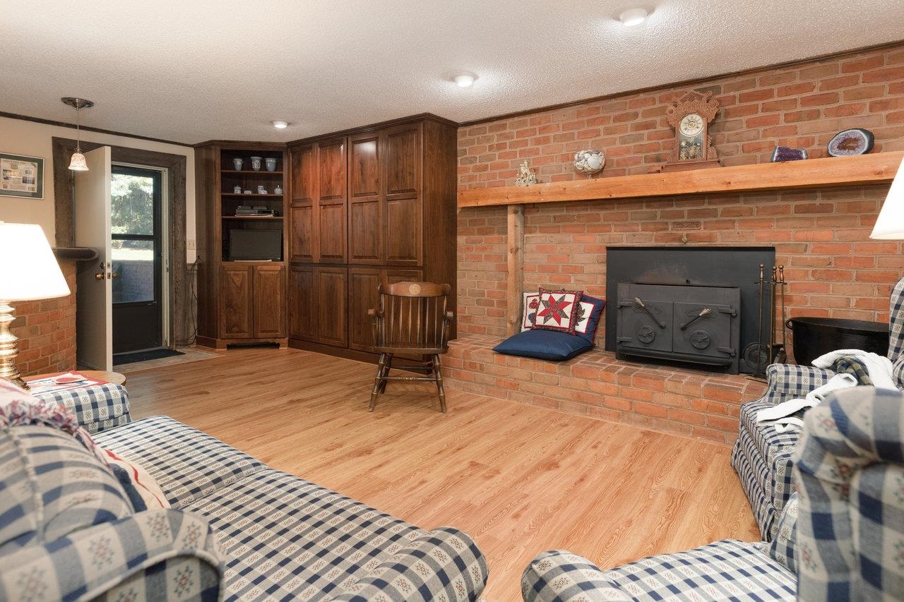 5722 GARDNER LN, BRIDGEWATER, Virginia 22812, 3 Bedrooms Bedrooms, ,2 BathroomsBathrooms,Residential,5722 GARDNER LN,669679 MLS # 669679