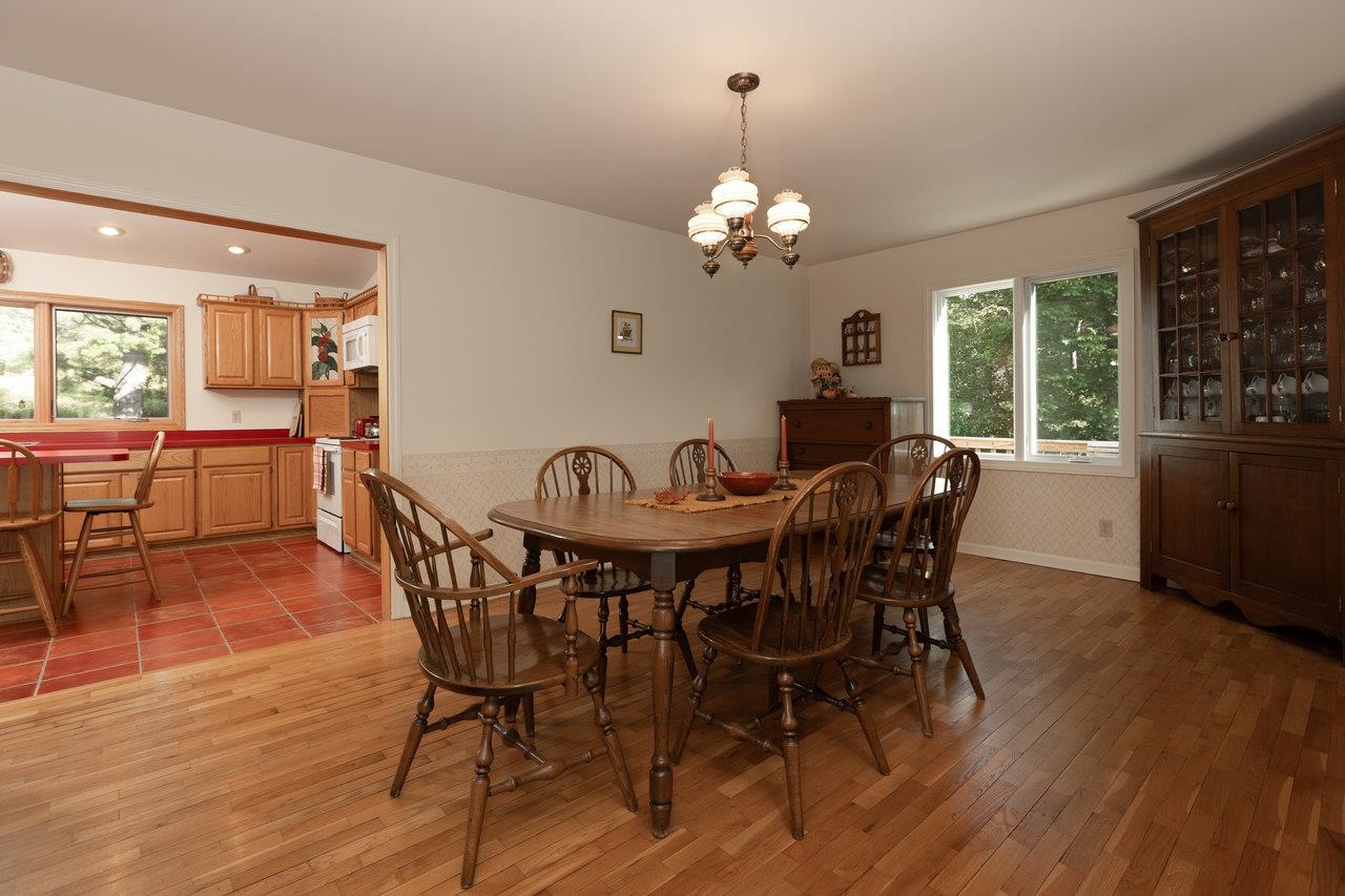 5722 GARDNER LN, BRIDGEWATER, Virginia 22812, 3 Bedrooms Bedrooms, ,2 BathroomsBathrooms,Residential,5722 GARDNER LN,669679 MLS # 669679