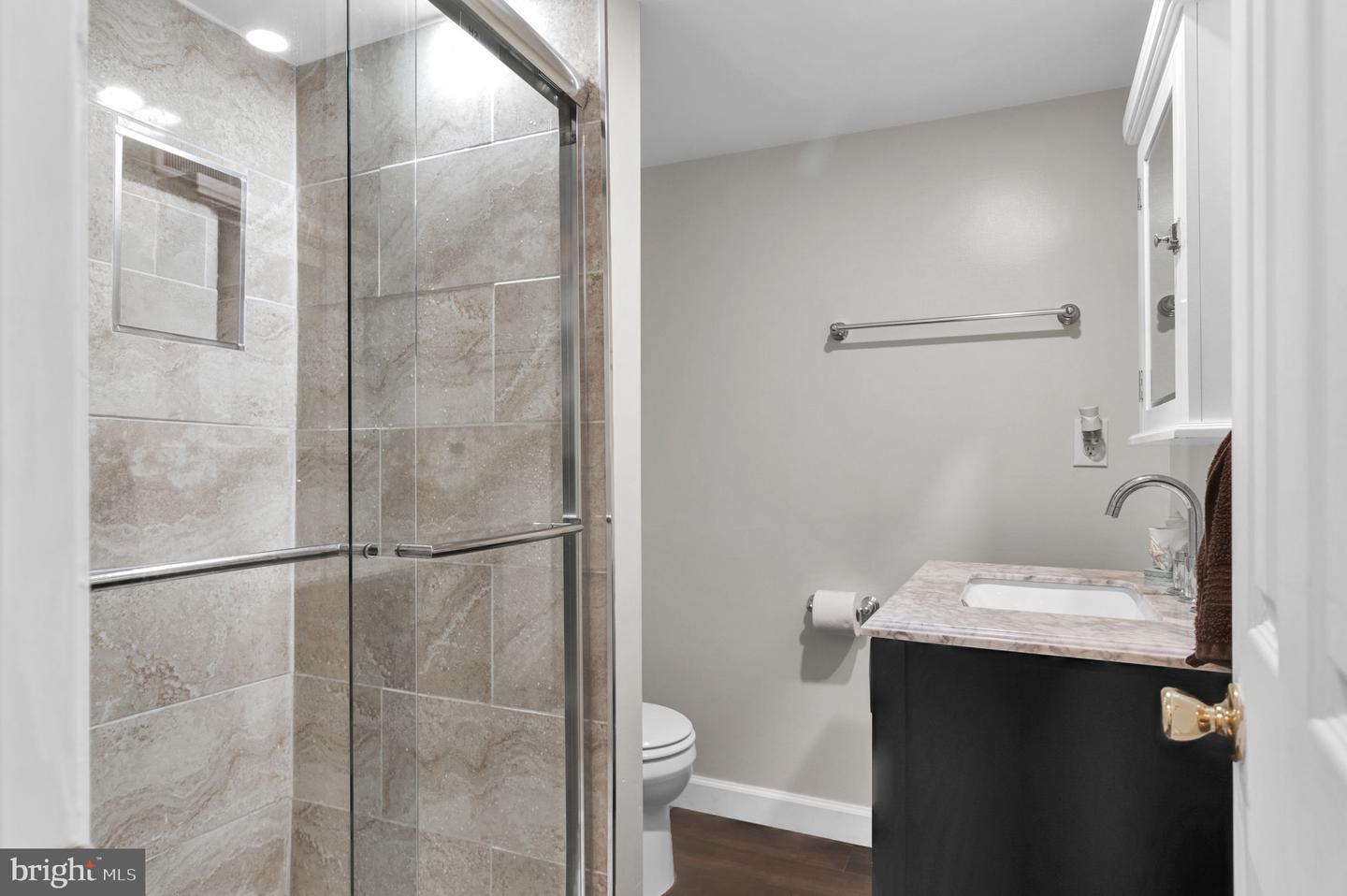 15278 WATERWHEEL TER, WOODBRIDGE, Virginia 22191, 4 Bedrooms Bedrooms, ,3 BathroomsBathrooms,Residential,For sale,15278 WATERWHEEL TER,VAPW2102682 MLS # VAPW2102682