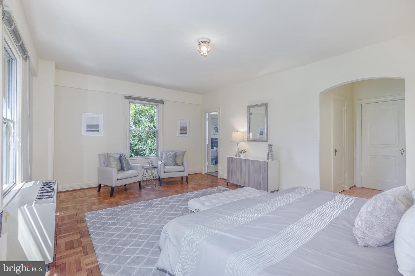 4000 CATHEDRAL AVE NW #144/145-B, WASHINGTON, District Of Columbia 20016, 3 Bedrooms Bedrooms, ,3 BathroomsBathrooms,Residential,For sale,4000 CATHEDRAL AVE NW #144/145-B,DCDC2217466 MLS # DCDC2217466