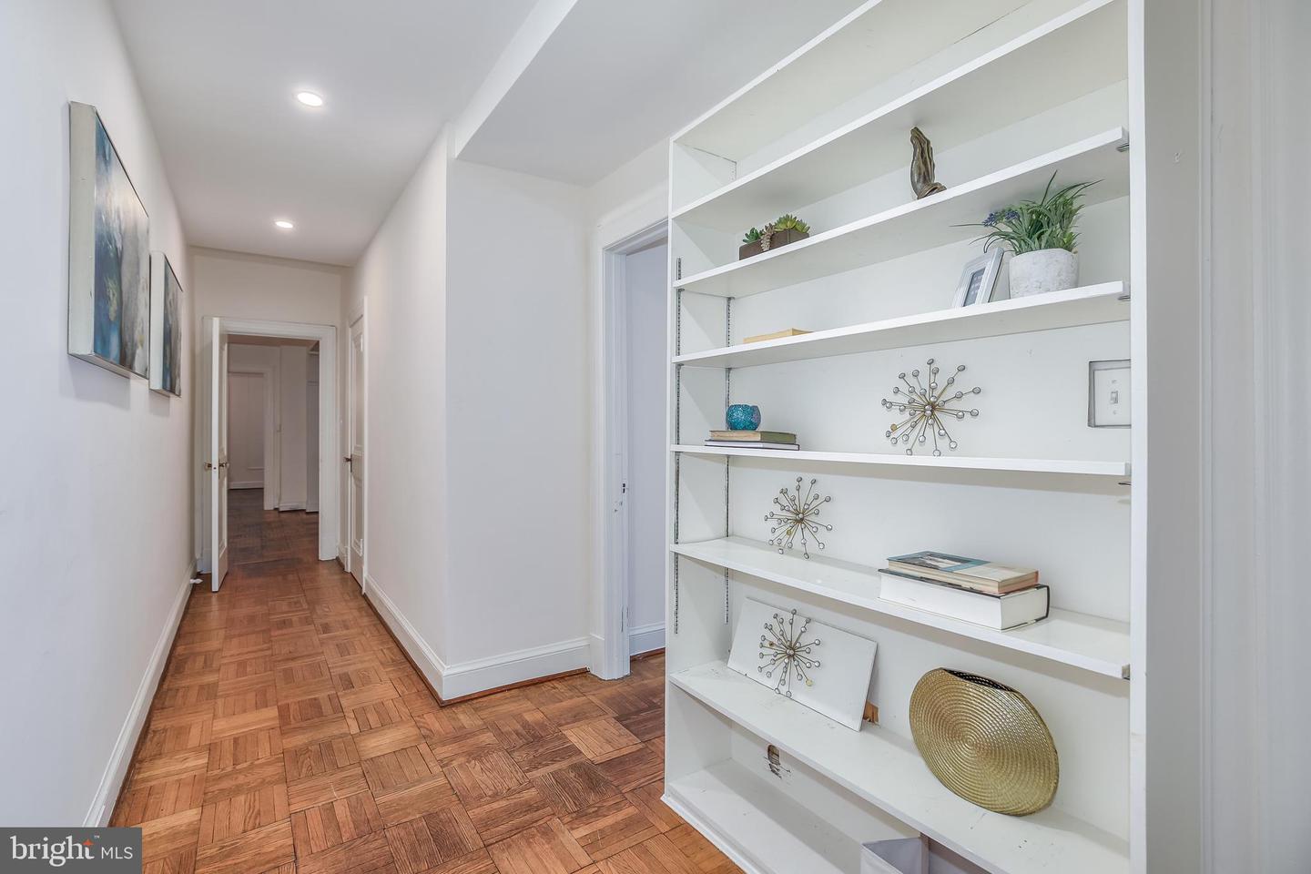 4000 CATHEDRAL AVE NW #144/145-B, WASHINGTON, District Of Columbia 20016, 3 Bedrooms Bedrooms, ,3 BathroomsBathrooms,Residential,For sale,4000 CATHEDRAL AVE NW #144/145-B,DCDC2217466 MLS # DCDC2217466