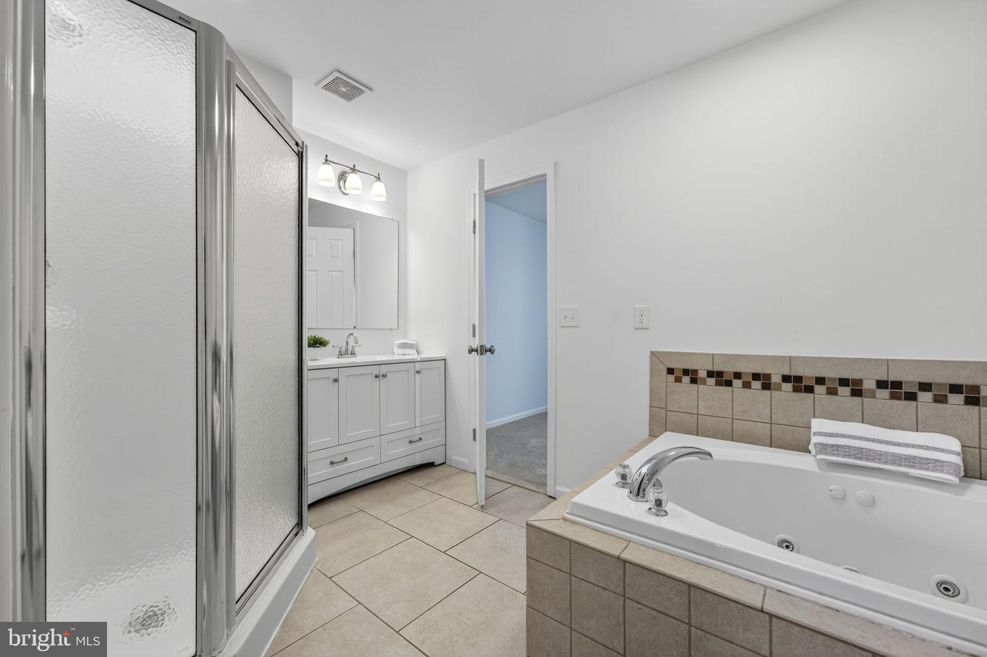 29 PEPPER TREE CT, WARRENTON, Virginia 20186, 3 Bedrooms Bedrooms, ,2 BathroomsBathrooms,Residential,For sale,29 PEPPER TREE CT,VAFQ2018158 MLS # VAFQ2018158