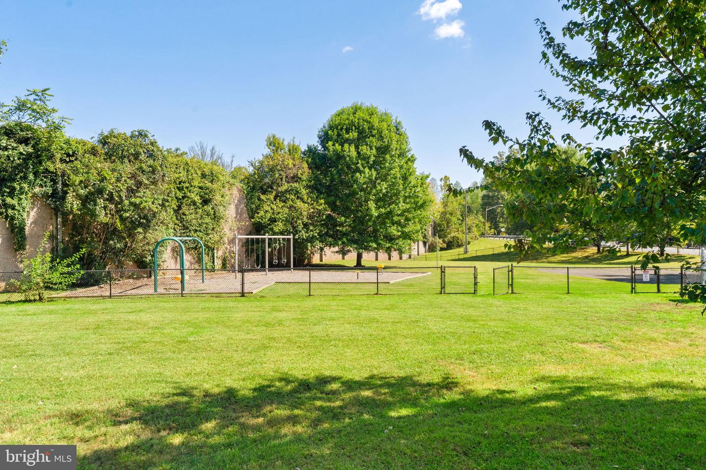 29 PEPPER TREE CT, WARRENTON, Virginia 20186, 3 Bedrooms Bedrooms, ,2 BathroomsBathrooms,Residential,For sale,29 PEPPER TREE CT,VAFQ2018158 MLS # VAFQ2018158