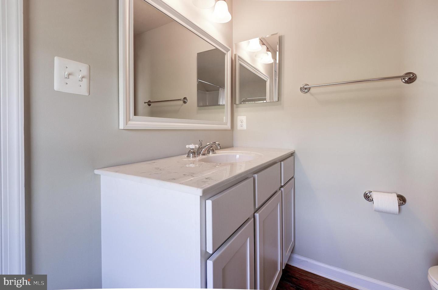 42046 LAMZ PL, LEESBURG, Virginia 20176, 4 Bedrooms Bedrooms, ,3 BathroomsBathrooms,Residential,For sale,42046 LAMZ PL,VALO2106160 MLS # VALO2106160