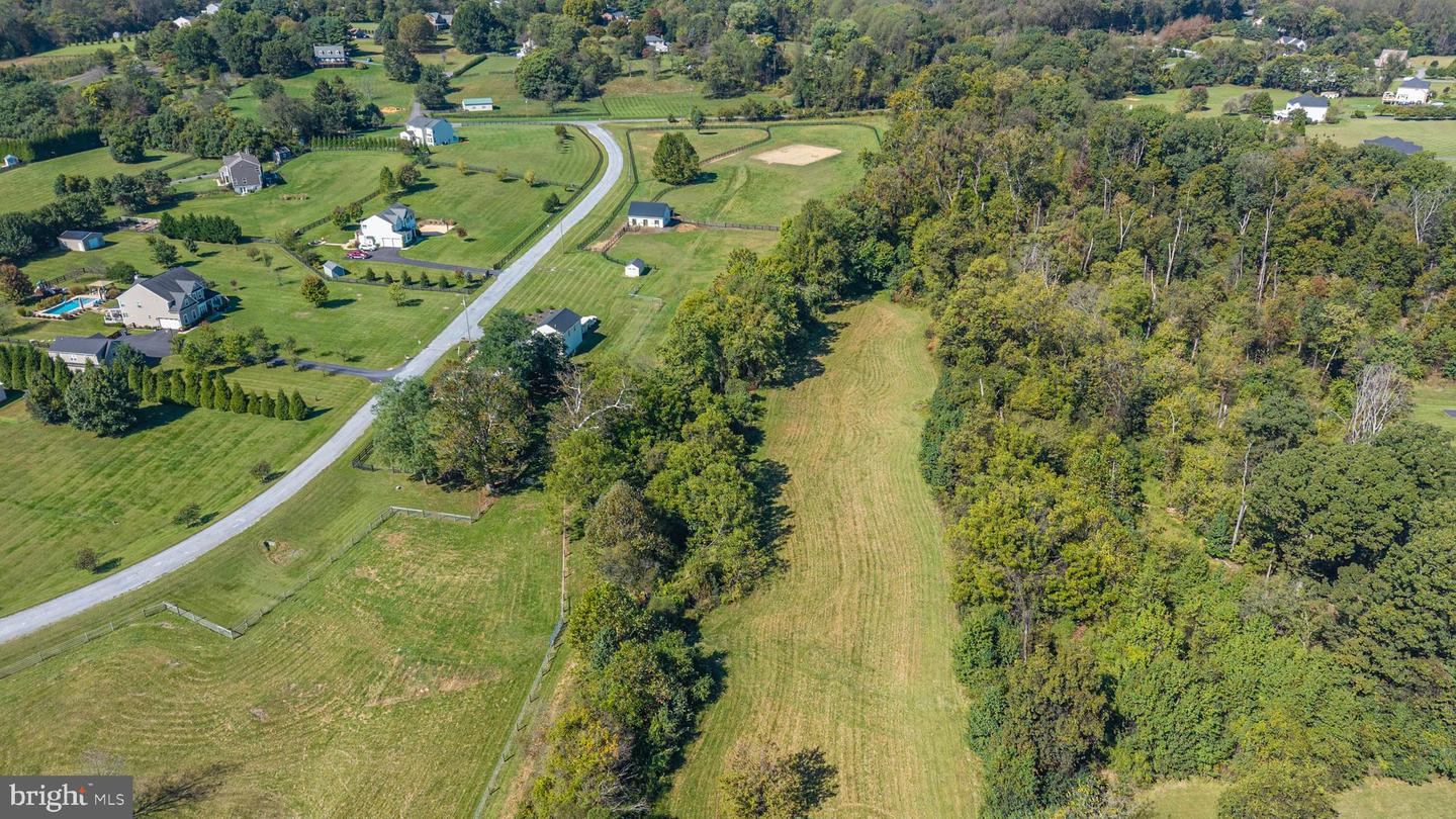 42046 LAMZ PL, LEESBURG, Virginia 20176, 4 Bedrooms Bedrooms, ,3 BathroomsBathrooms,Residential,For sale,42046 LAMZ PL,VALO2106160 MLS # VALO2106160