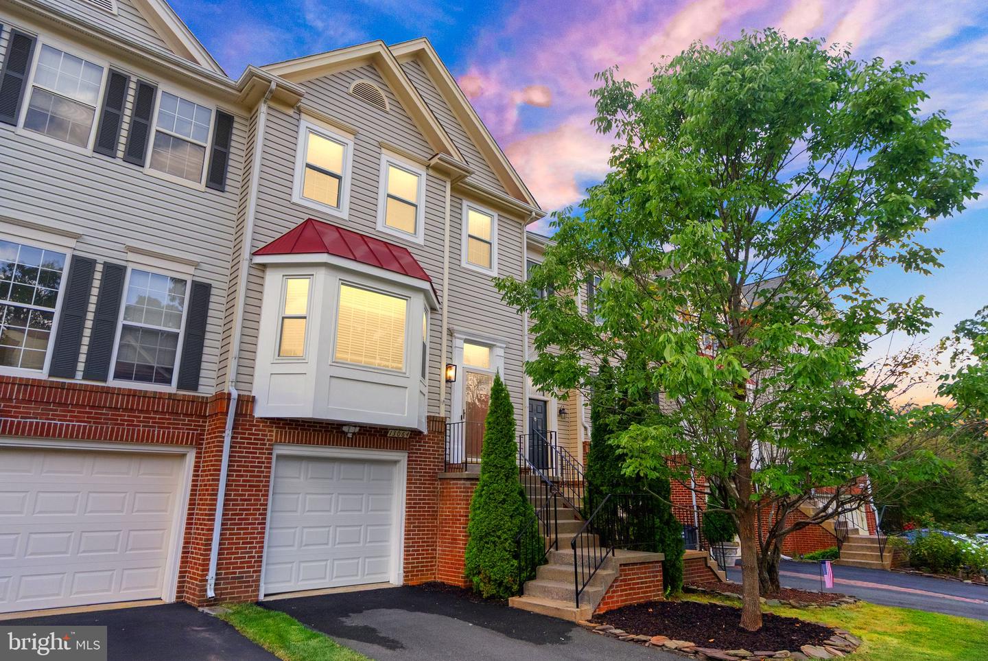 13064 QUARTZ LN, CLIFTON, Virginia 20124, 3 Bedrooms Bedrooms, ,2 BathroomsBathrooms,Residential,For sale,13064 QUARTZ LN,VAFX2265004 MLS # VAFX2265004