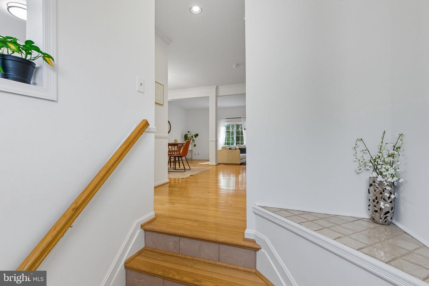13064 QUARTZ LN, CLIFTON, Virginia 20124, 3 Bedrooms Bedrooms, ,2 BathroomsBathrooms,Residential,For sale,13064 QUARTZ LN,VAFX2265004 MLS # VAFX2265004