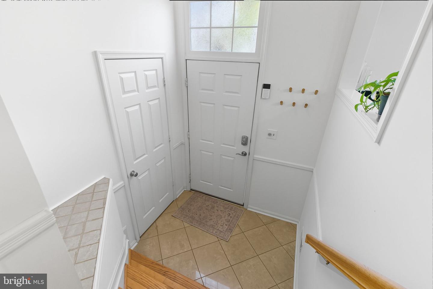 13064 QUARTZ LN, CLIFTON, Virginia 20124, 3 Bedrooms Bedrooms, ,2 BathroomsBathrooms,Residential,For sale,13064 QUARTZ LN,VAFX2265004 MLS # VAFX2265004