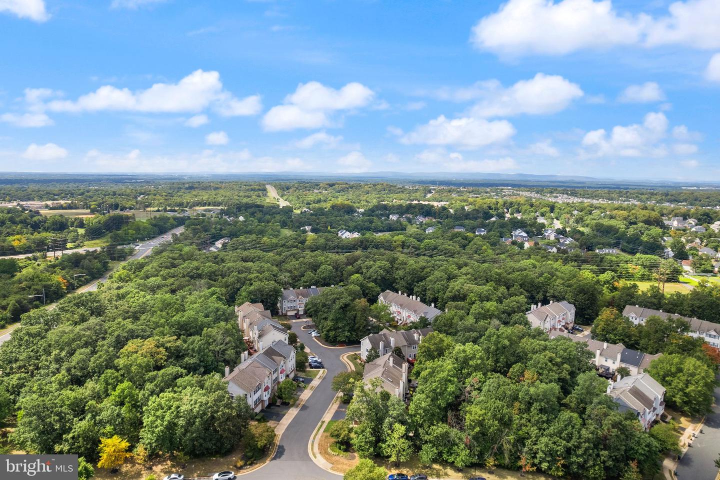 13064 QUARTZ LN, CLIFTON, Virginia 20124, 3 Bedrooms Bedrooms, ,2 BathroomsBathrooms,Residential,For sale,13064 QUARTZ LN,VAFX2265004 MLS # VAFX2265004