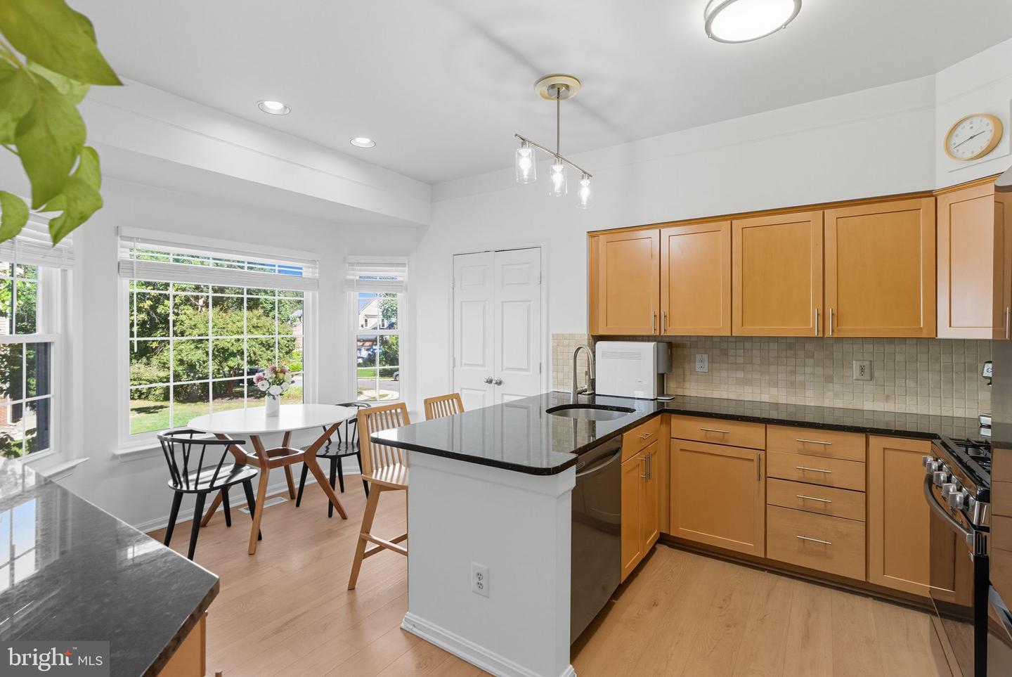 13064 QUARTZ LN, CLIFTON, Virginia 20124, 3 Bedrooms Bedrooms, ,2 BathroomsBathrooms,Residential,For sale,13064 QUARTZ LN,VAFX2265004 MLS # VAFX2265004