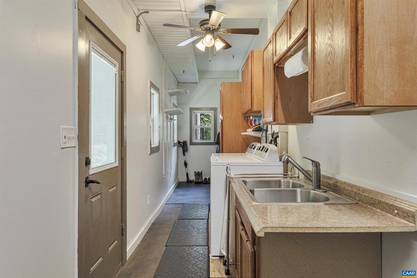 15887 SAINT PETERS CHURCH RD, MONTPELIER, Virginia 23192, 3 Bedrooms Bedrooms, ,3 BathroomsBathrooms,Residential,For sale,15887 SAINT PETERS CHURCH RD,668609 MLS # 668609