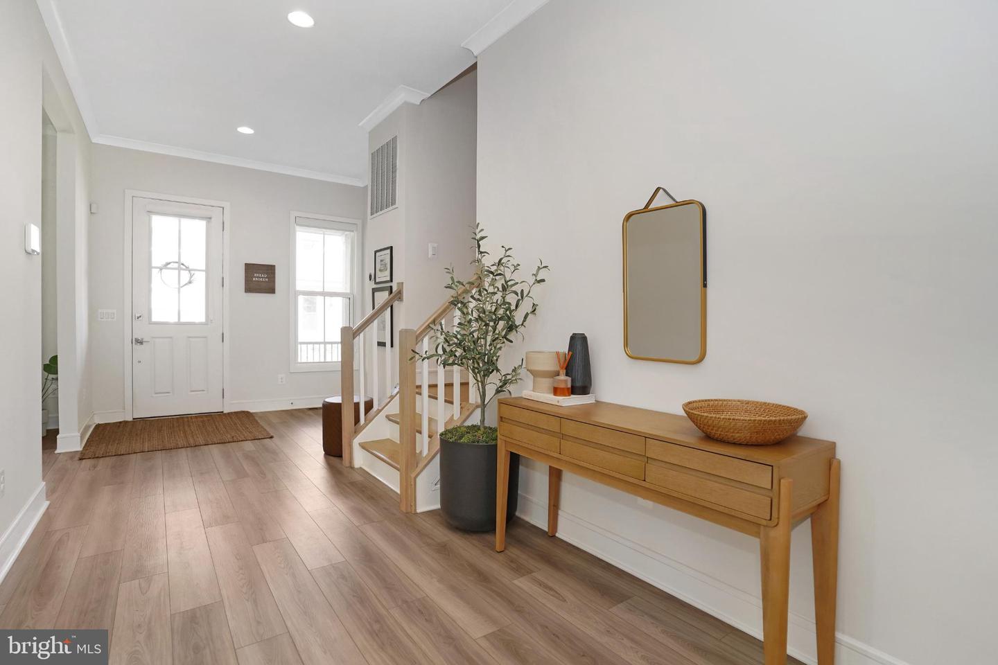41405 GENTLE WIND PL, ALDIE, Virginia 20105, 4 Bedrooms Bedrooms, 8 Rooms Rooms,3 BathroomsBathrooms,Residential,For sale,41405 GENTLE WIND PL,VALO2106256 MLS # VALO2106256