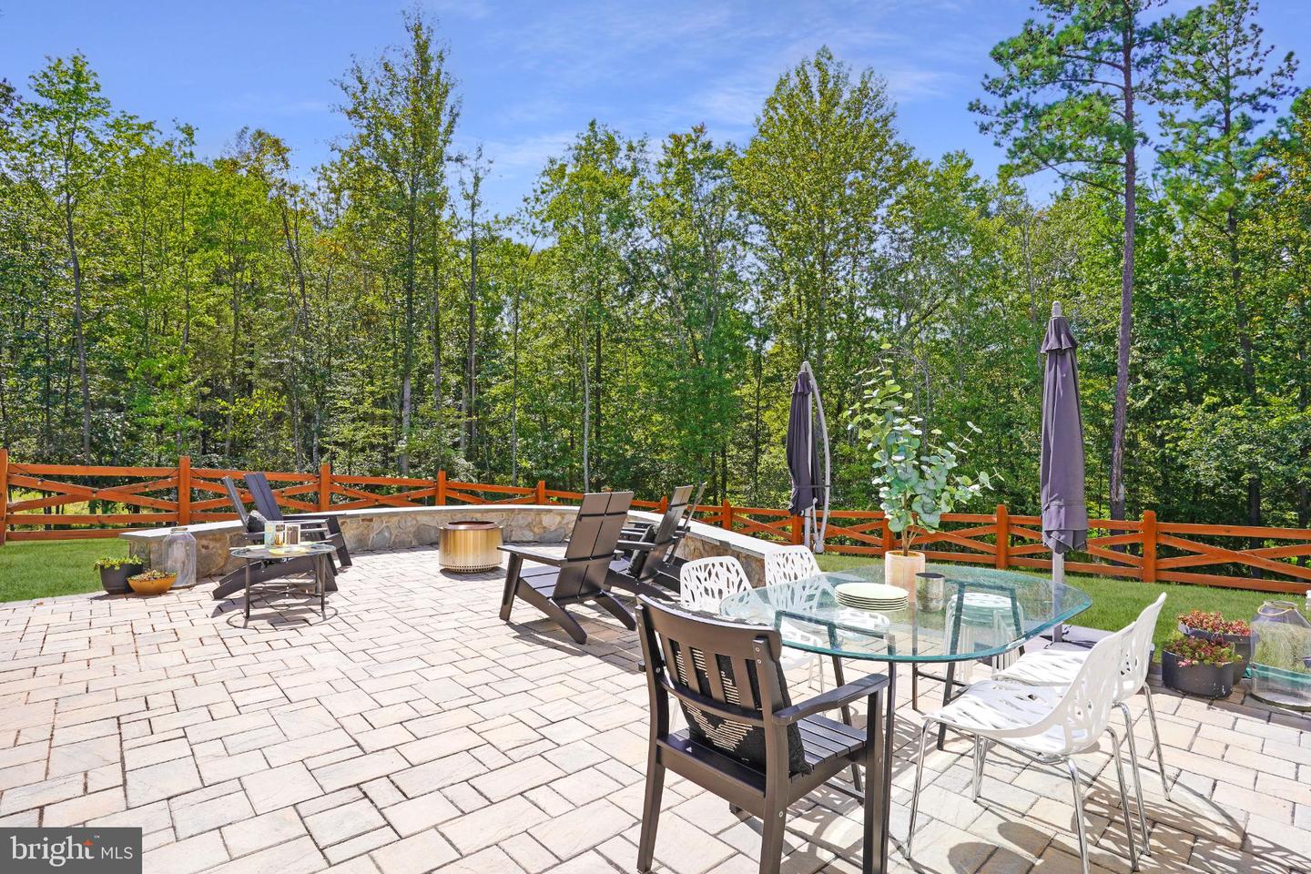 41405 GENTLE WIND PL, ALDIE, Virginia 20105, 4 Bedrooms Bedrooms, 8 Rooms Rooms,3 BathroomsBathrooms,Residential,For sale,41405 GENTLE WIND PL,VALO2106256 MLS # VALO2106256
