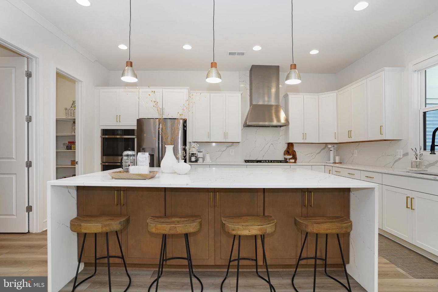 41405 GENTLE WIND PL, ALDIE, Virginia 20105, 4 Bedrooms Bedrooms, 8 Rooms Rooms,3 BathroomsBathrooms,Residential,For sale,41405 GENTLE WIND PL,VALO2106256 MLS # VALO2106256