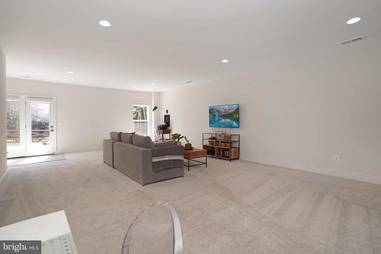41405 GENTLE WIND PL, ALDIE, Virginia 20105, 4 Bedrooms Bedrooms, 8 Rooms Rooms,3 BathroomsBathrooms,Residential,For sale,41405 GENTLE WIND PL,VALO2106256 MLS # VALO2106256