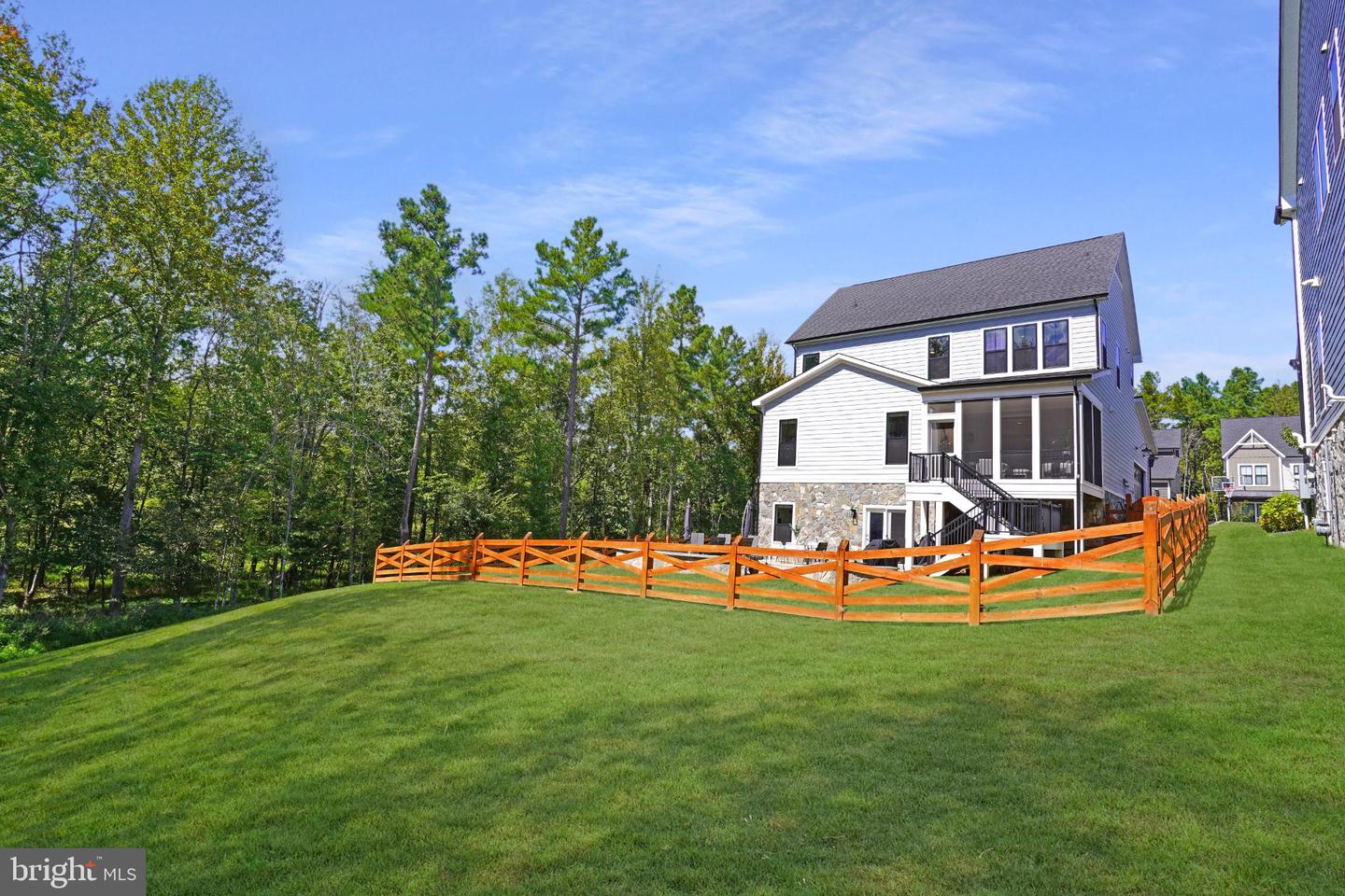 41405 GENTLE WIND PL, ALDIE, Virginia 20105, 4 Bedrooms Bedrooms, 8 Rooms Rooms,3 BathroomsBathrooms,Residential,For sale,41405 GENTLE WIND PL,VALO2106256 MLS # VALO2106256