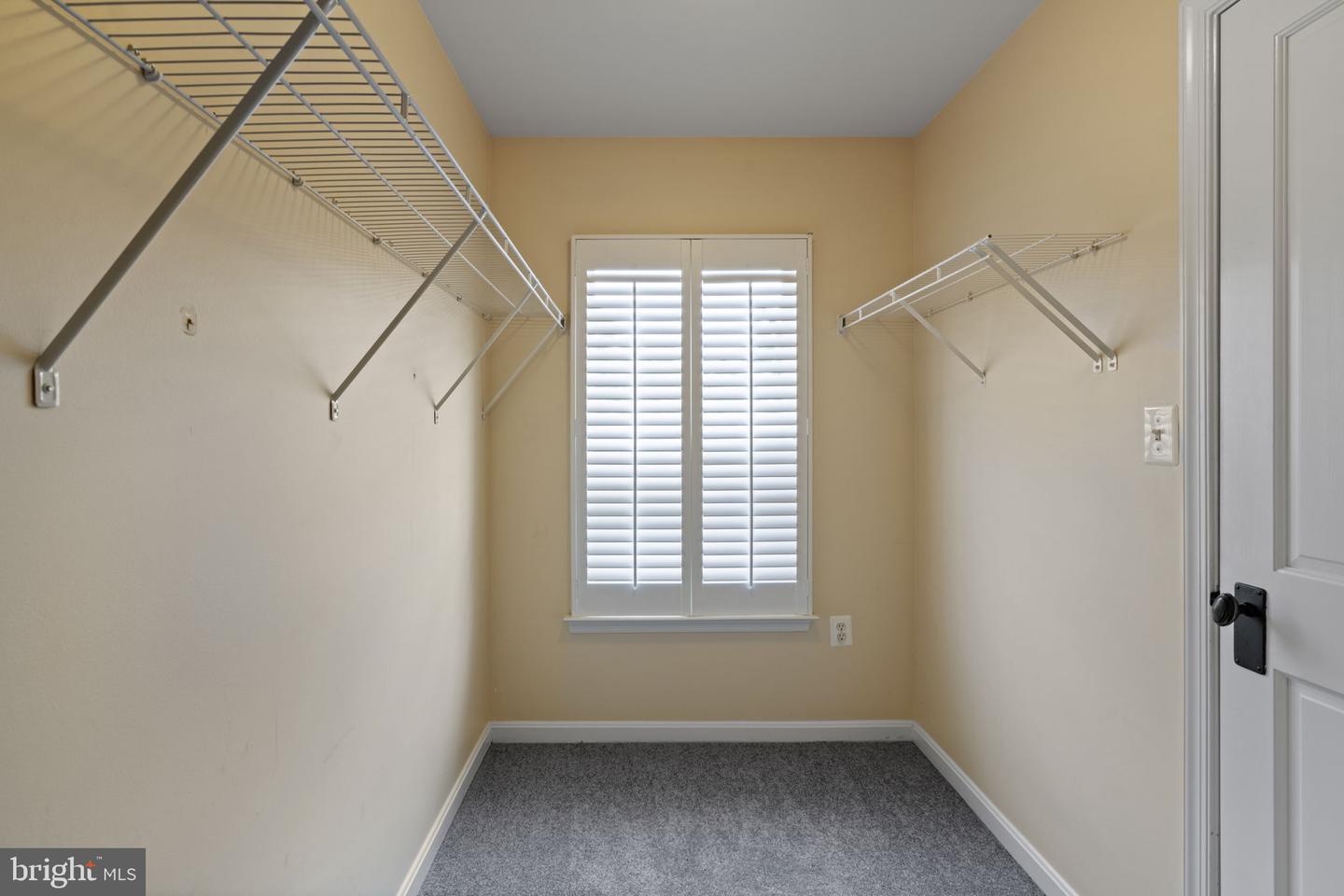 5127 GARDNER DR, ALEXANDRIA, Virginia 22304, 3 Bedrooms Bedrooms, ,2 BathroomsBathrooms,Residential,For sale,5127 GARDNER DR,VAAX2049490 MLS # VAAX2049490