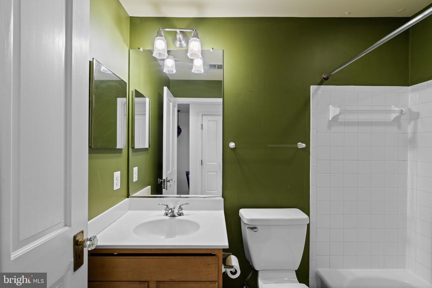 5127 GARDNER DR, ALEXANDRIA, Virginia 22304, 3 Bedrooms Bedrooms, ,2 BathroomsBathrooms,Residential,For sale,5127 GARDNER DR,VAAX2049490 MLS # VAAX2049490
