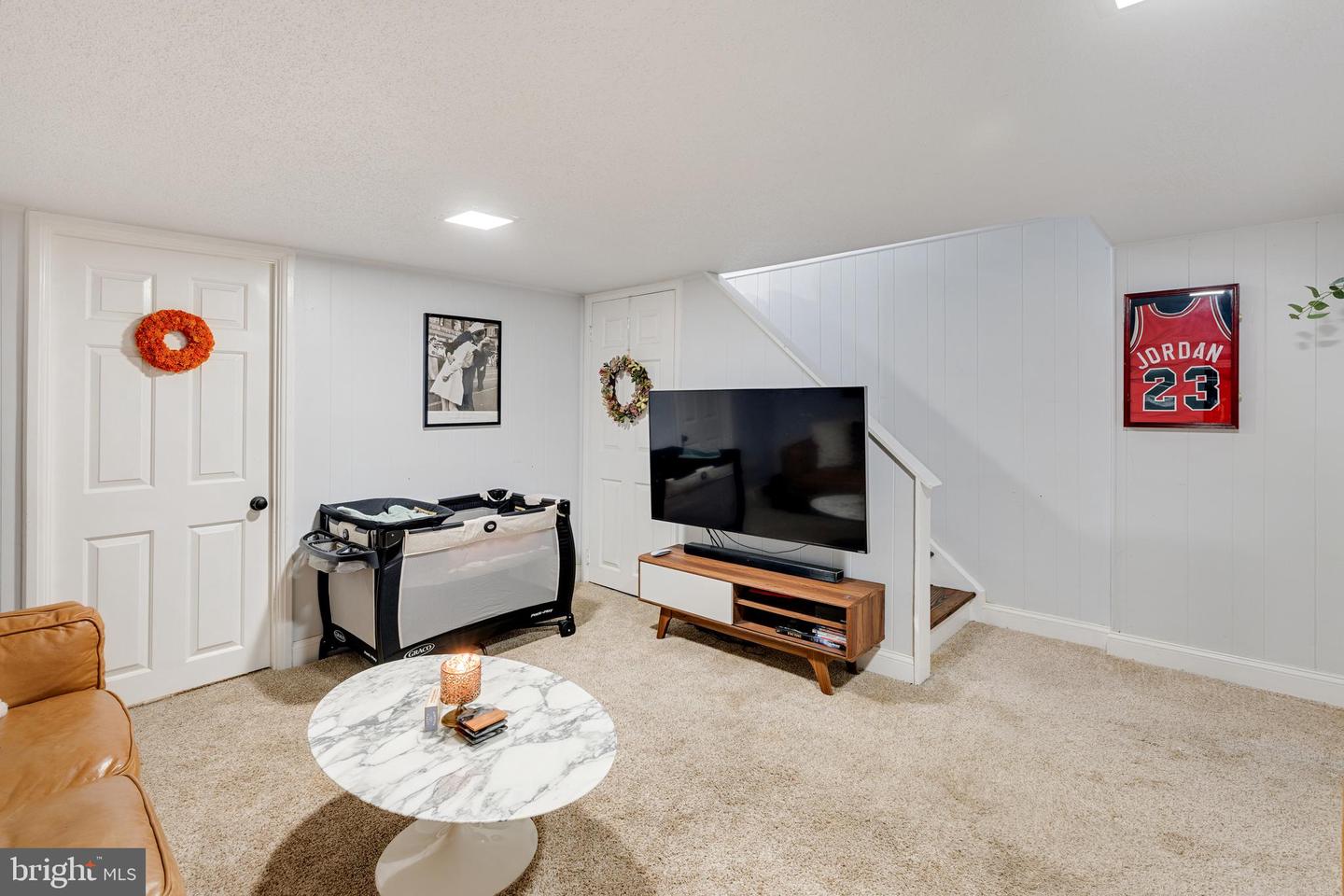 2814 S COLUMBUS ST, ARLINGTON, Virginia 22206, 2 Bedrooms Bedrooms, ,2 BathroomsBathrooms,Residential,For sale,2814 S COLUMBUS ST,VAAX2049512 MLS # VAAX2049512