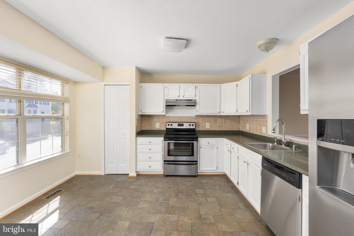 409 WATERS COVE CT, STAFFORD, Virginia 22554, 3 Bedrooms Bedrooms, ,2 BathroomsBathrooms,Residential,For sale,409 WATERS COVE CT,VAST2042602 MLS # VAST2042602
