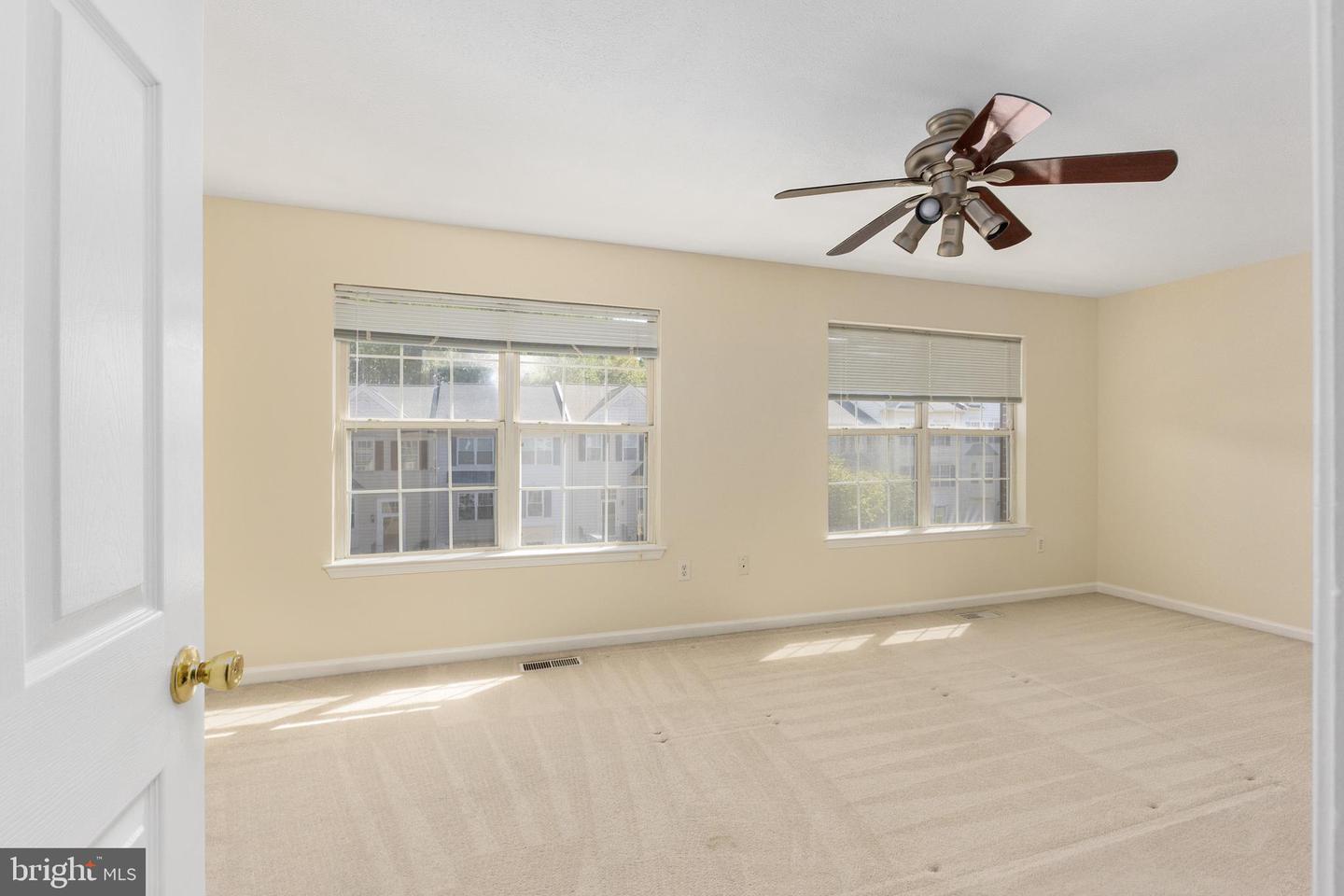 409 WATERS COVE CT, STAFFORD, Virginia 22554, 3 Bedrooms Bedrooms, ,2 BathroomsBathrooms,Residential,For sale,409 WATERS COVE CT,VAST2042602 MLS # VAST2042602