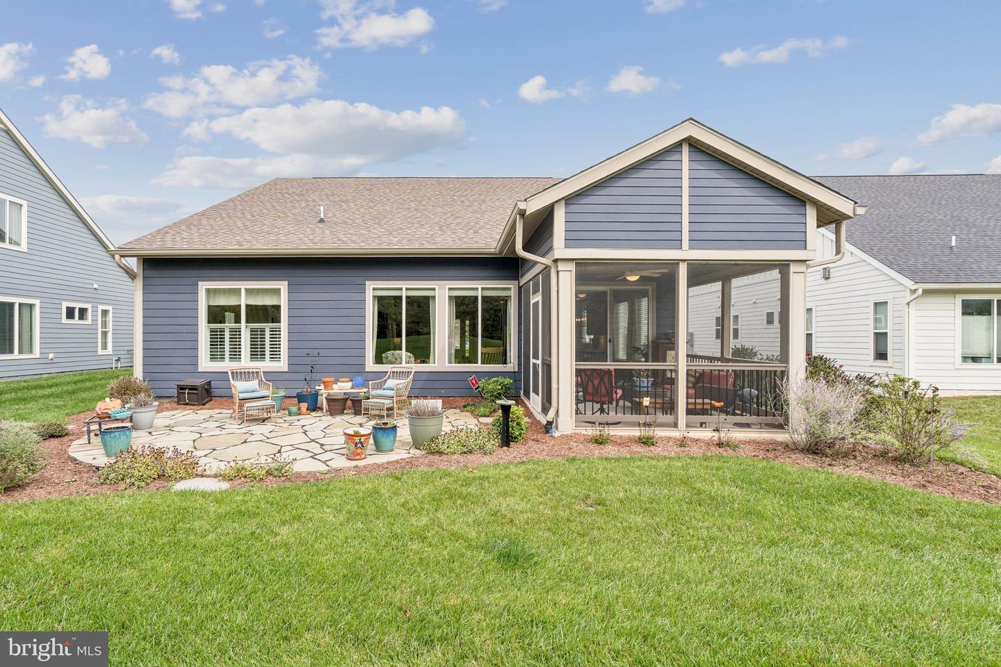 153 SONG SPARROW DR, LAKE FREDERICK, Virginia 22630, 2 Bedrooms Bedrooms, ,2 BathroomsBathrooms,Residential,For sale,153 SONG SPARROW DR,VAFV2036738 MLS # VAFV2036738