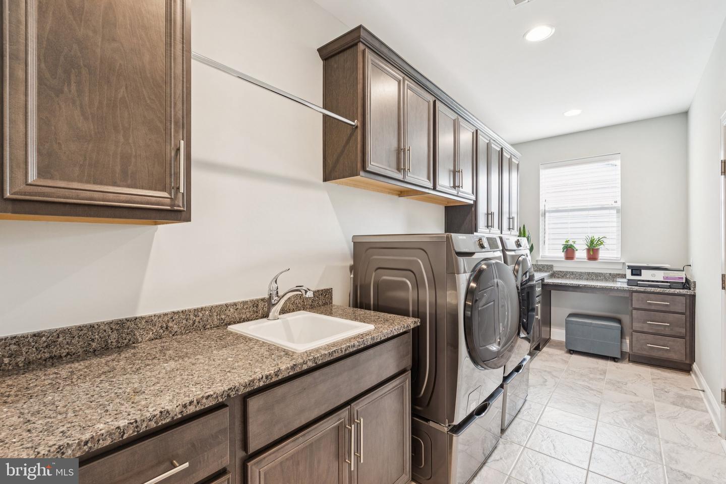 153 SONG SPARROW DR, LAKE FREDERICK, Virginia 22630, 2 Bedrooms Bedrooms, ,2 BathroomsBathrooms,Residential,For sale,153 SONG SPARROW DR,VAFV2036738 MLS # VAFV2036738