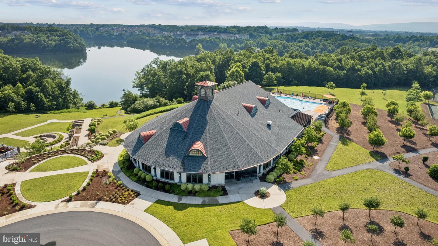 153 SONG SPARROW DR, LAKE FREDERICK, Virginia 22630, 2 Bedrooms Bedrooms, ,2 BathroomsBathrooms,Residential,For sale,153 SONG SPARROW DR,VAFV2036738 MLS # VAFV2036738