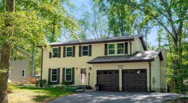 2105 HARPOON DR, STAFFORD, Virginia 22554, 5 Bedrooms Bedrooms, ,2 BathroomsBathrooms,Residential,For sale,2105 HARPOON DR,VAST2042610 MLS # VAST2042610
